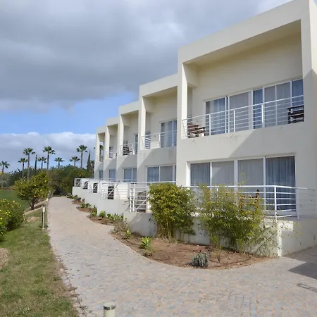 Colina פארק נופש